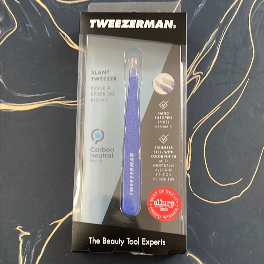 Tweezerman Slant Tweezer in Blue